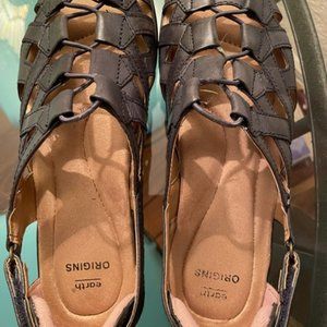 Earth Origins Sandles/Shoes